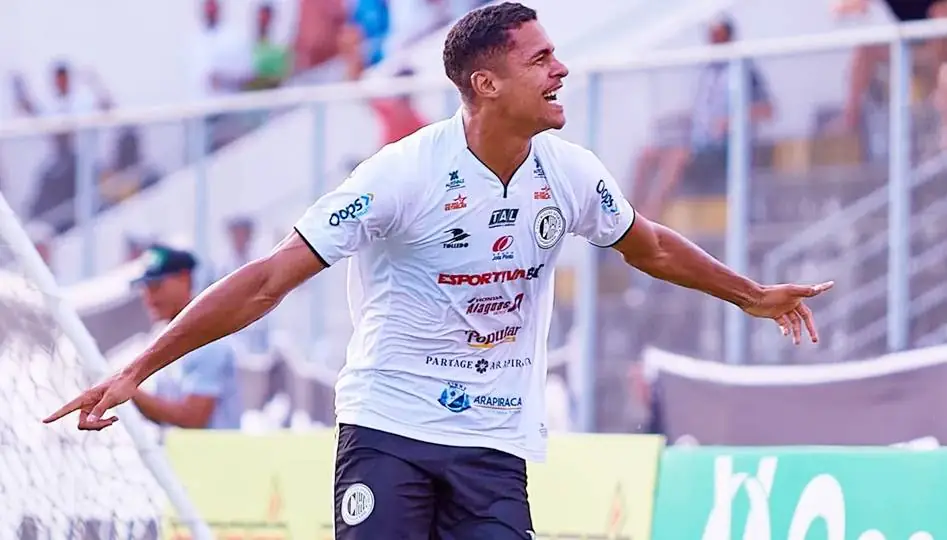 Vitória acerta a contratação de atacante vice-artilheiro da série d