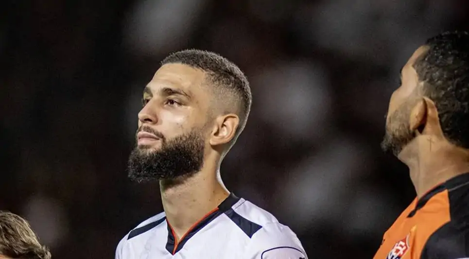 Vitória sofre transfer ban por dívida com clube português; fábio mota explica