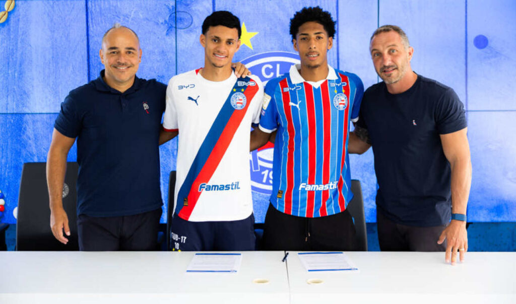 Bahia assina primeiro contrato profissional com destaques do time sub-17
