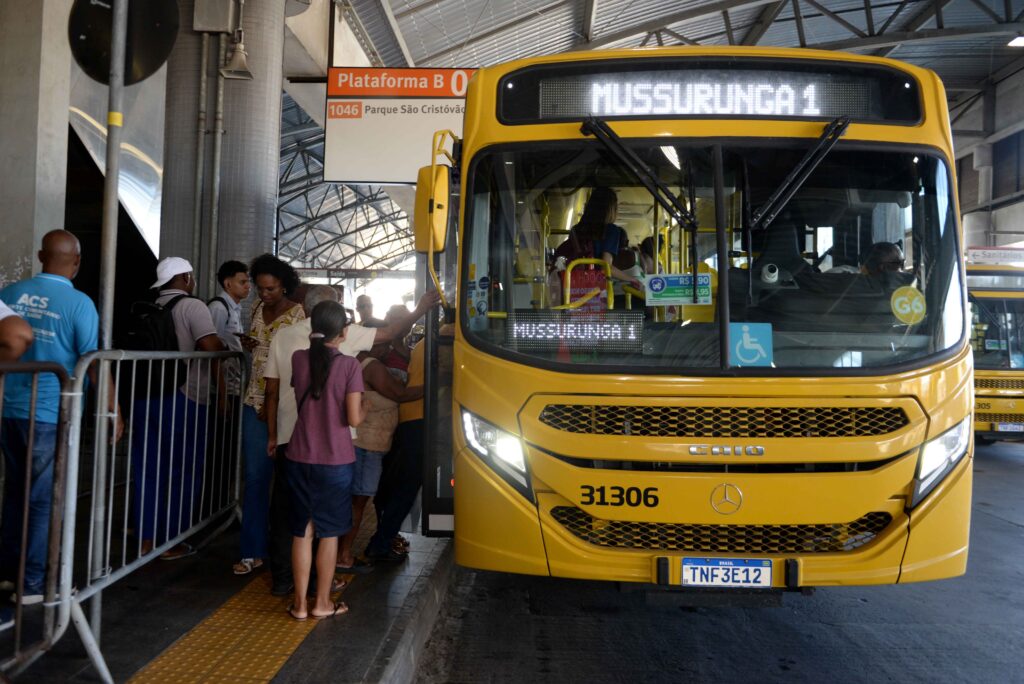 Passageiros elogiam novos ônibus de salvador e destacam conforto e climatização – prefeitura municipal de salvador