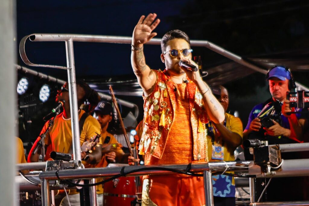 Thiago aquino é destaque do festival da primavera com show gratuito em paripe nesta sexta-feira (18) – prefeitura municipal de salvador