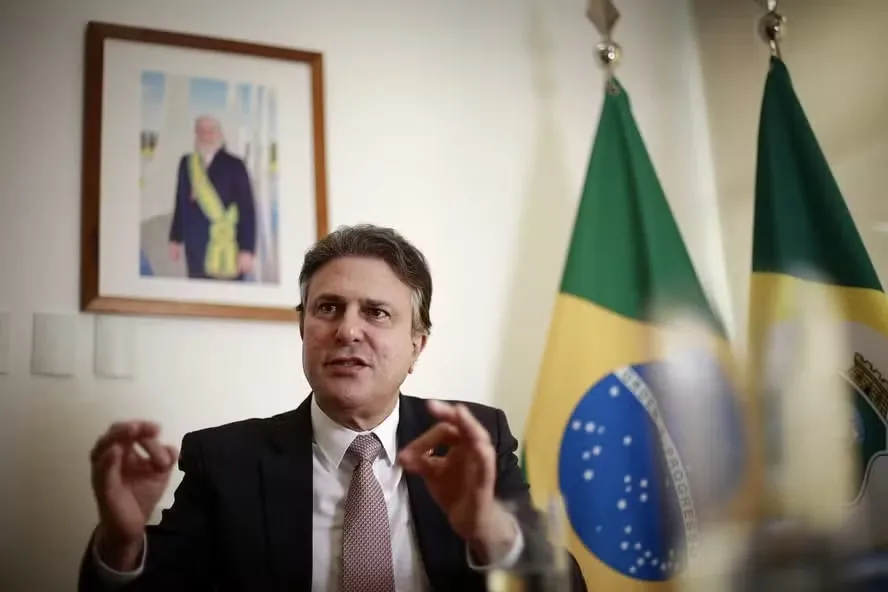 Camilo santana ganha força e deve dividir comando da campanha de lula no 2º turno