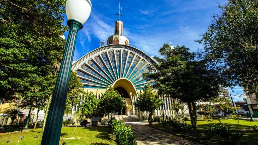 Catedral e outras sete igrejas entram na pauta de tombamento em ponta grossa — bnt online