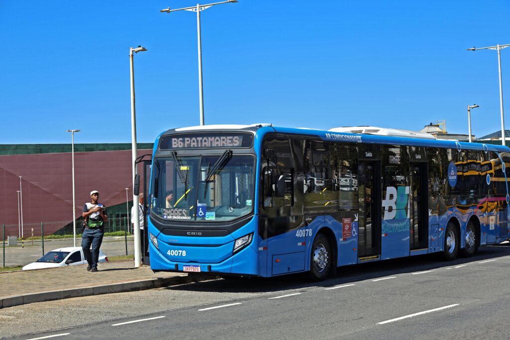 Salvador terá linha de ônibus exclusiva para o mega aulão preparatório para o enem neste sábado (24) – prefeitura municipal de salvador
