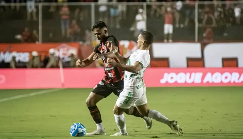 Vitória terá pela frente adversário que costuma complicar no barradão